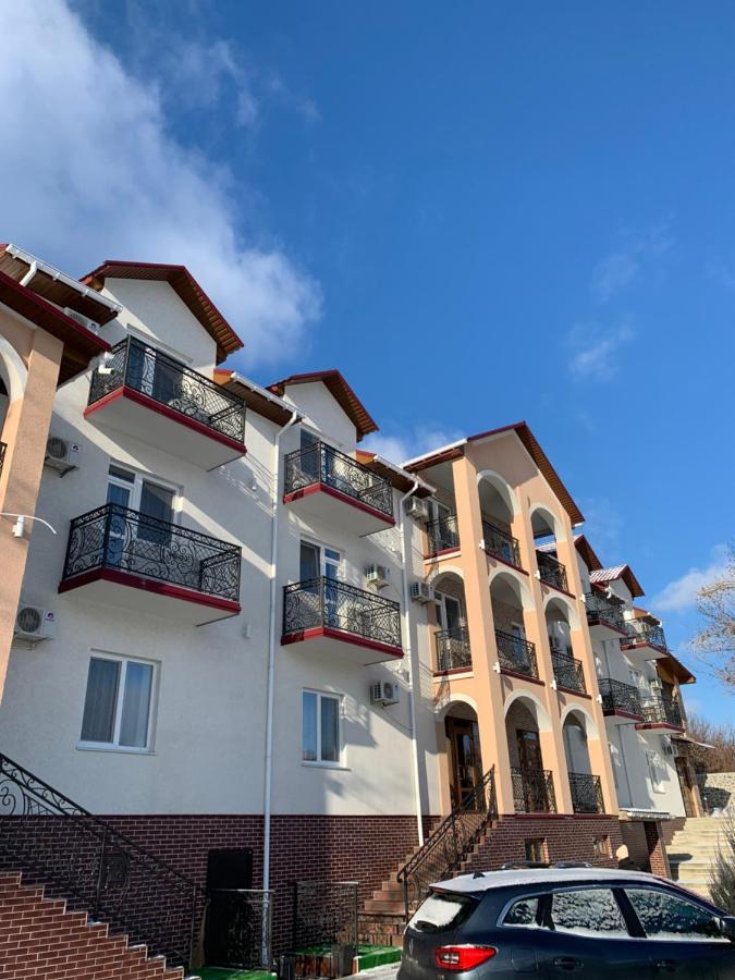 Park Hotel Umanʼ Exterior foto