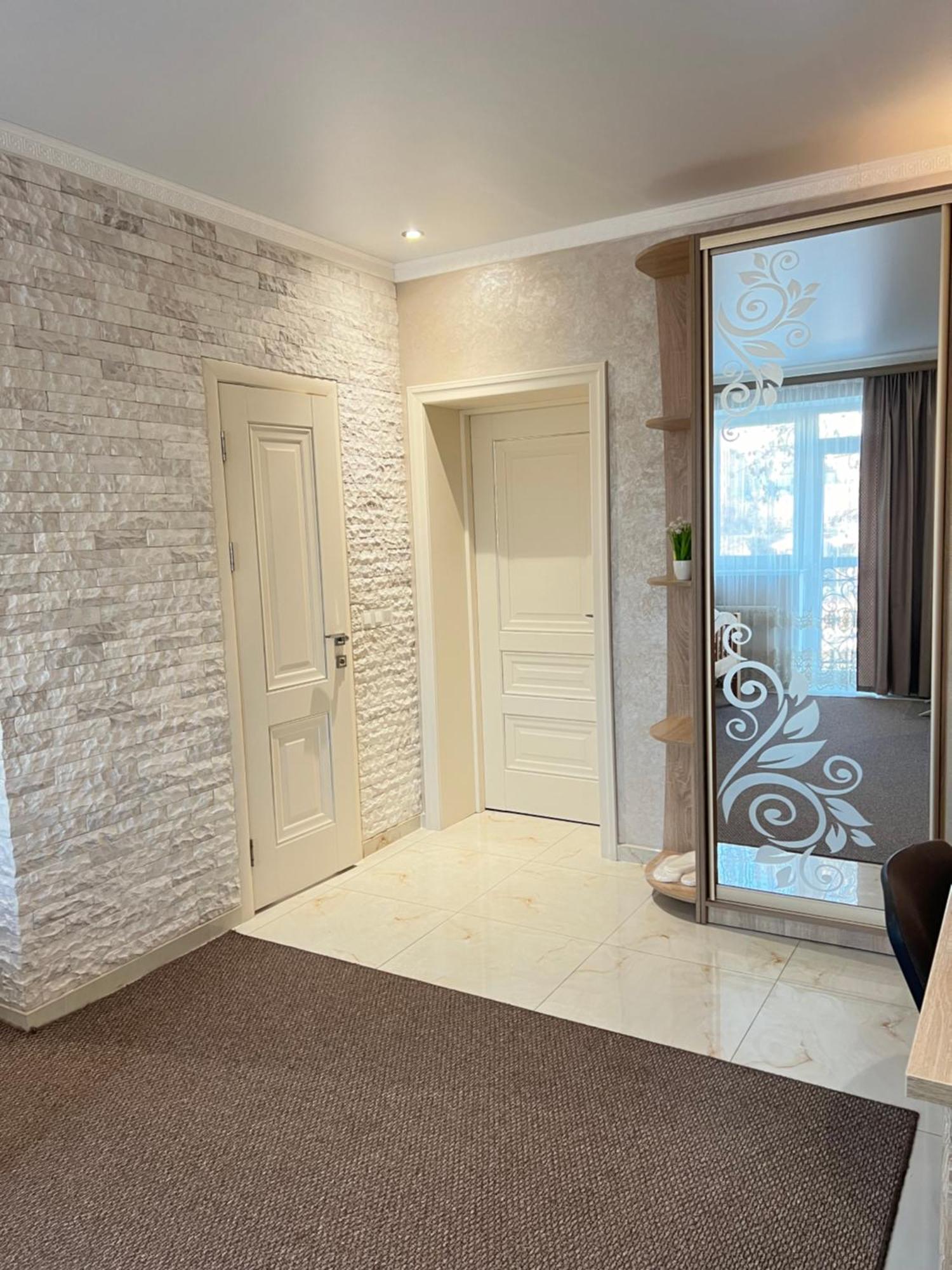 Park Hotel Umanʼ Exterior foto